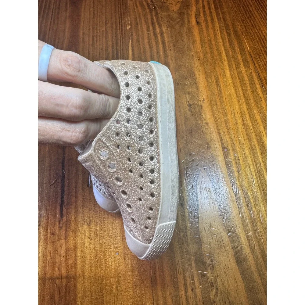 Native Jefferson Bling Gold Glitter Kids Slip On Shoes C5 Toddler EVA Sneaker